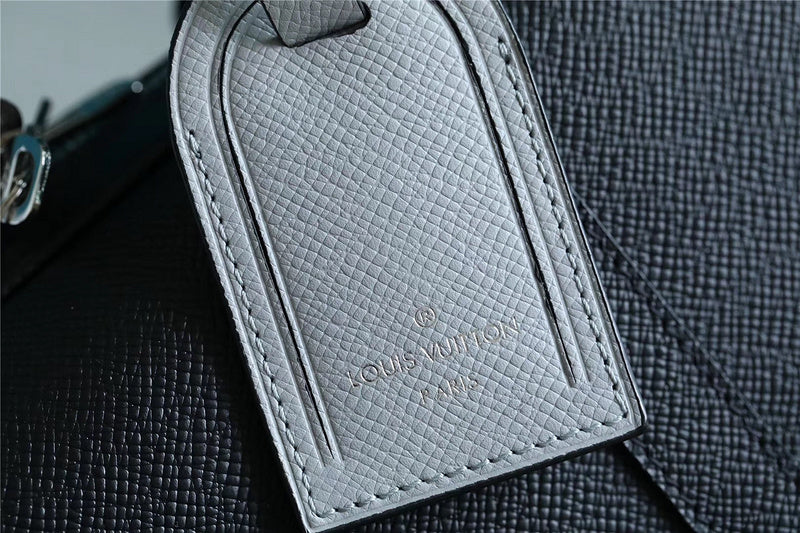 Fan Fashion Lu-Vi bags - 9848