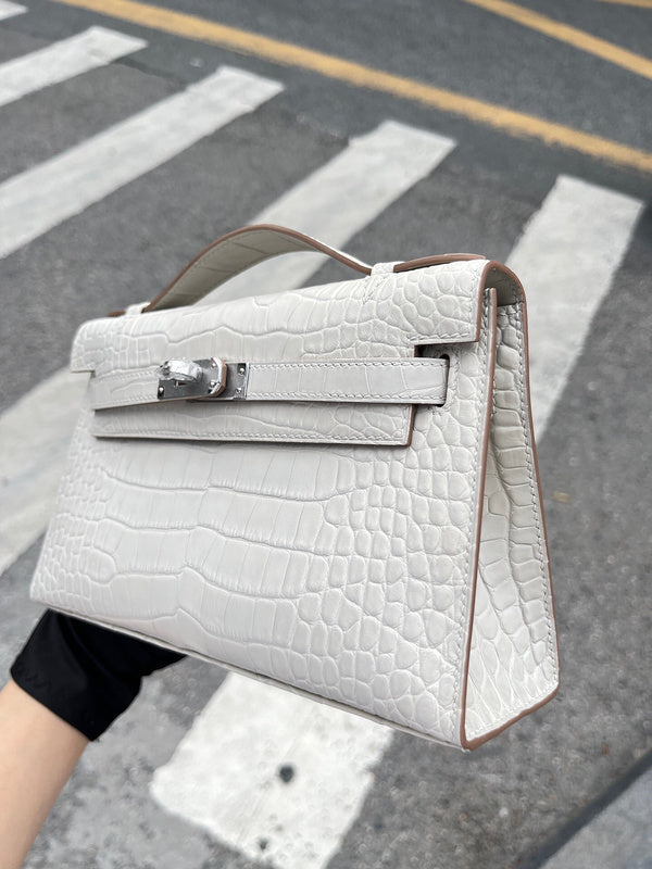 Amelia - HMS Bags - 1494