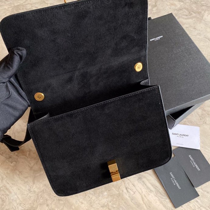 Amelia - YSL Bag - 3717