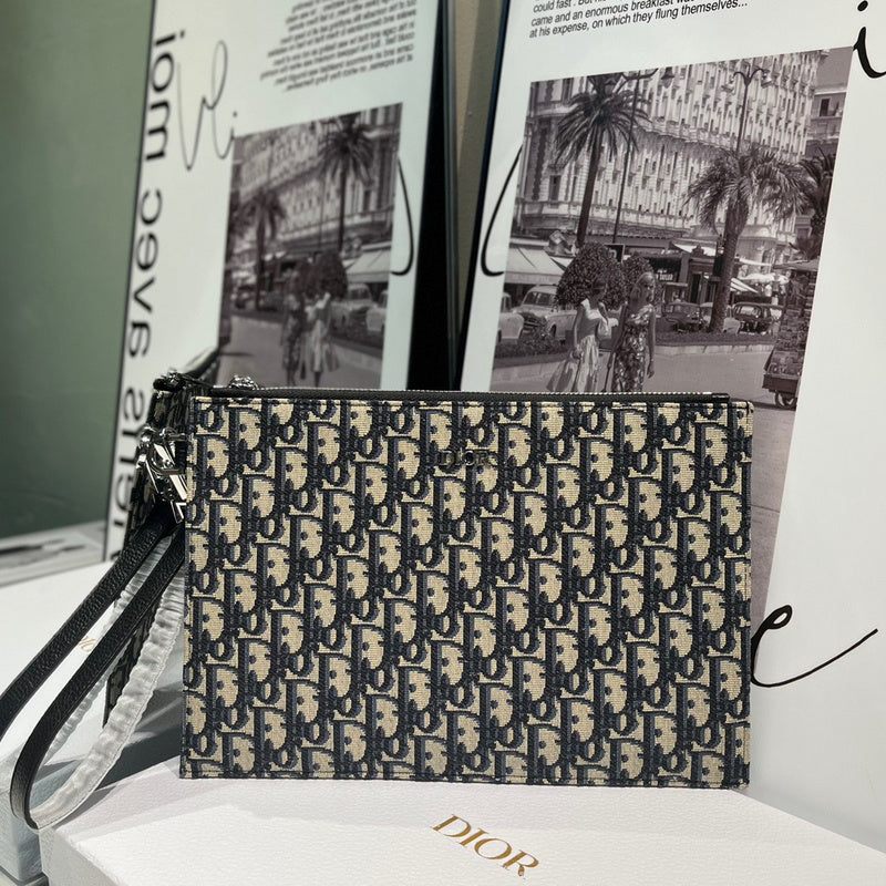 Amelia - DOR Wallets - 009