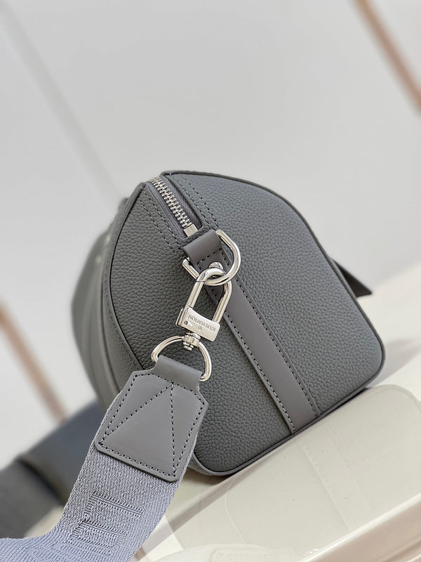 Fan Fashion Lu-Vi bags - 16988