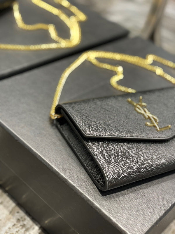 Amelia - YSL Bag - 1804