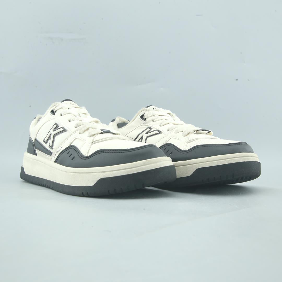 KELME  .