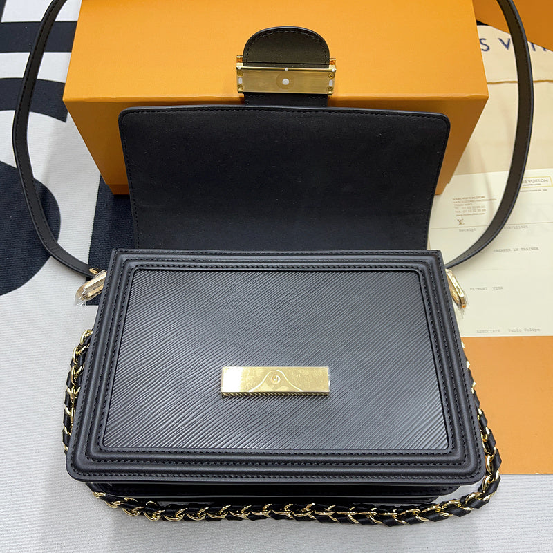 Fan Fashion Lu-Vi bags - 8136