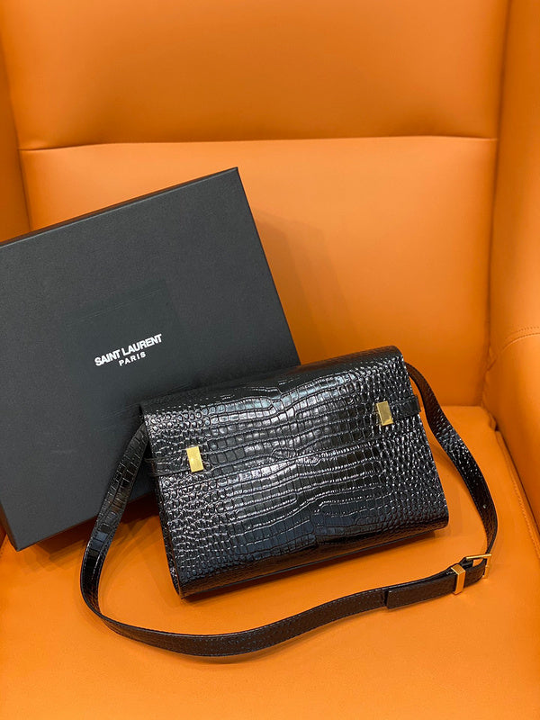 Amelia - YSL Bag - 2075