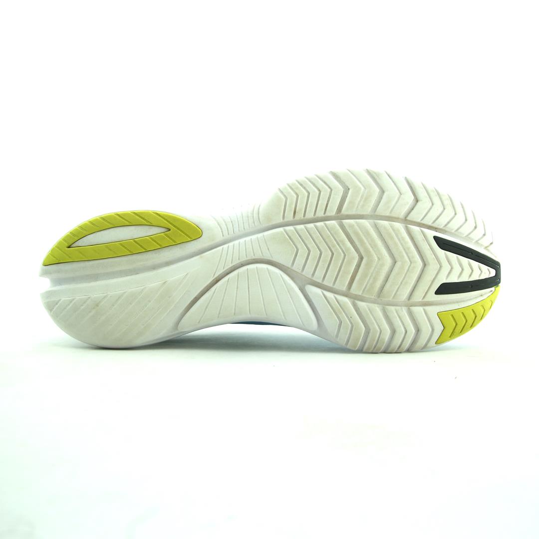 SAUCONY KINVARA 12