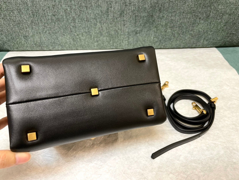 VAL LUXURY BAGS - FOR FASHION LOVERS  AFFORDABLE LUXURY BAGS- 1529