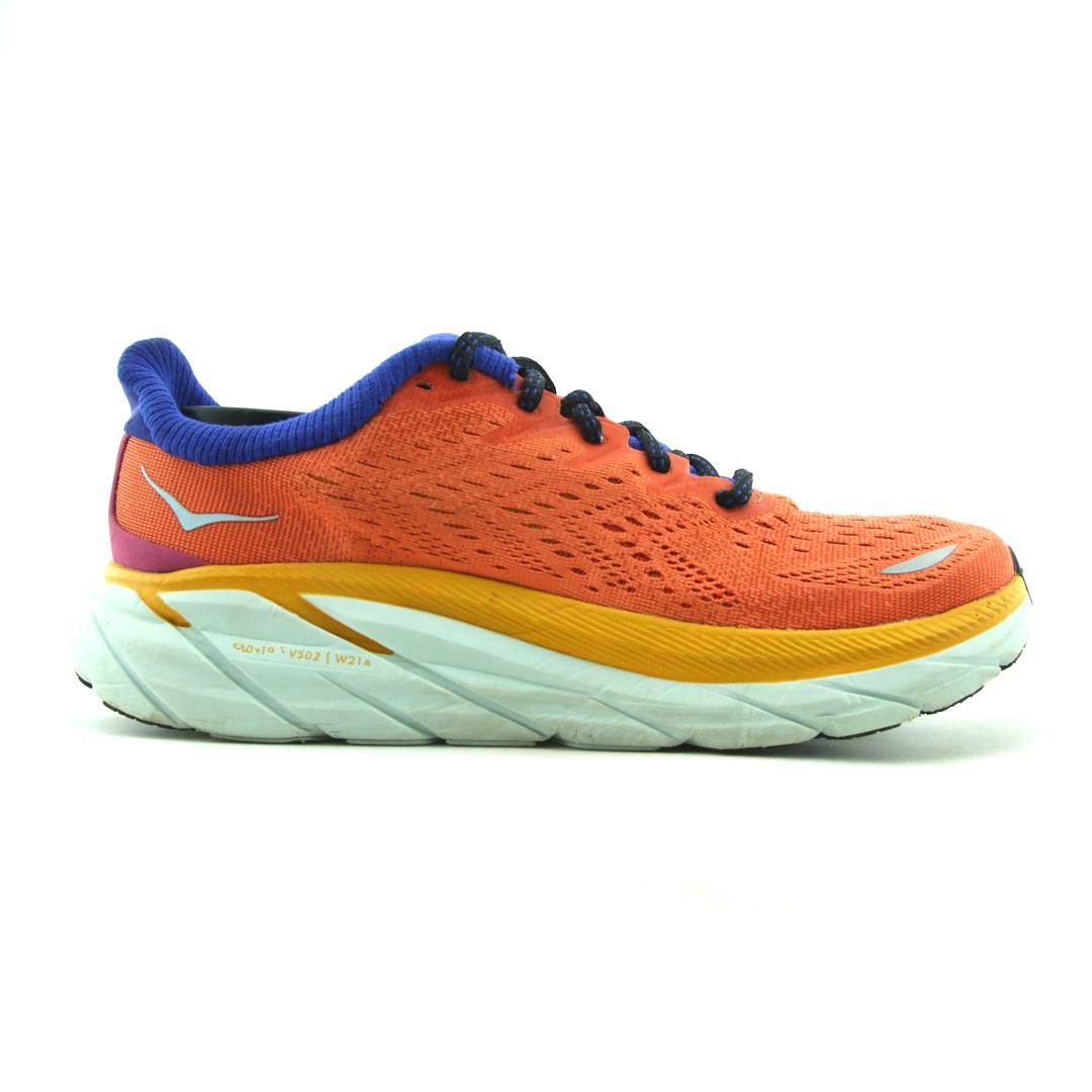 HOKA ONE ONE CLIFTON 8