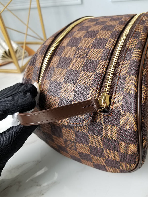 Fan Fashion Lu-Vi bags - 17475