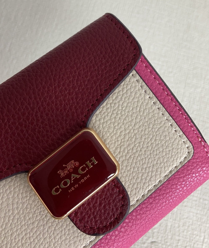 Amelia-i CAH Bags - 137