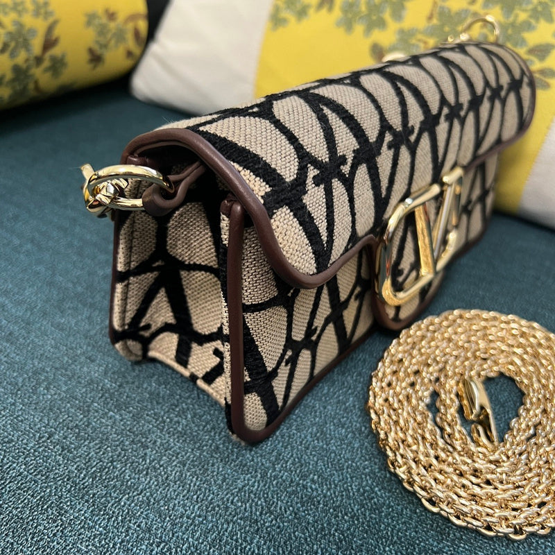 Amelia's Bag Gallery - VEL Bags - 391