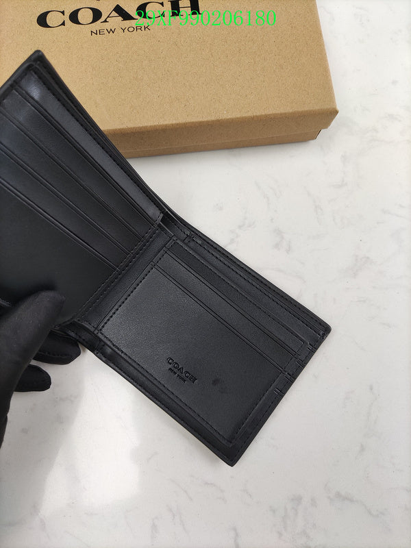 Amelia - CAH Wallet - 007
