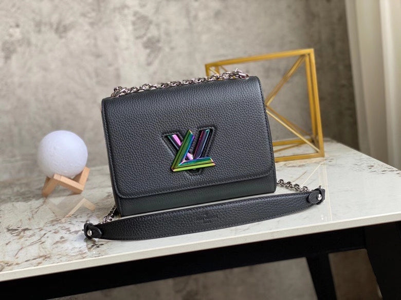 Fan Fashion Lu-Vi bags - 17501