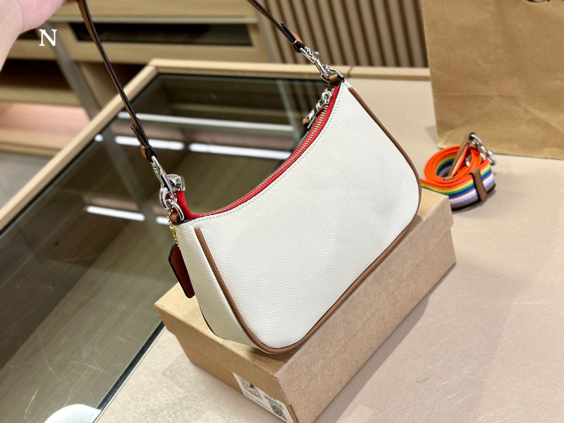 Amelia - CCH Bags - 073