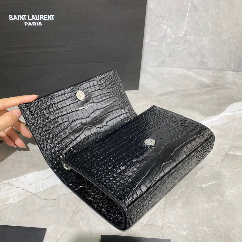 Amelia - YSL Bag - 4032