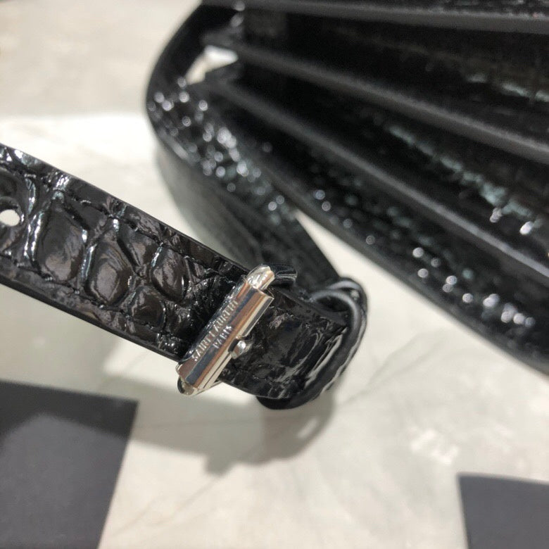 Amelia - YSL Bag - 4019