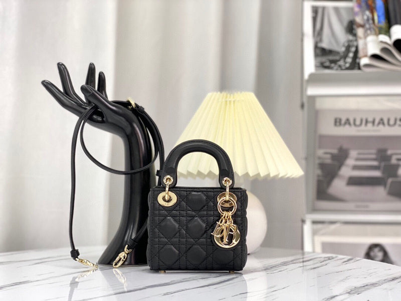 Amelia- DYOR FASHION BAGS - 1150