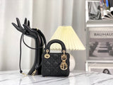 Amelia- DYOR FASHION BAGS - 1150