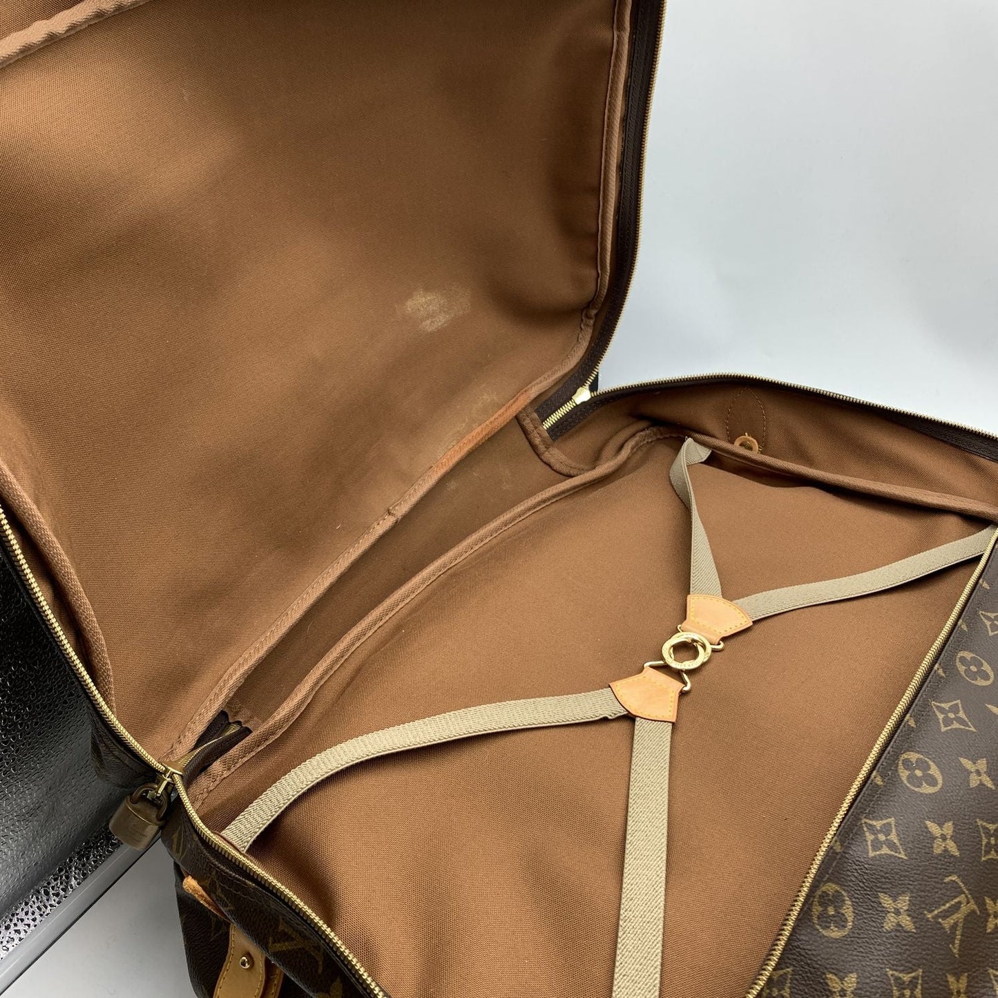 LOUIS VUITTON   Monogram Canvas Garment Bag Chasse M41140