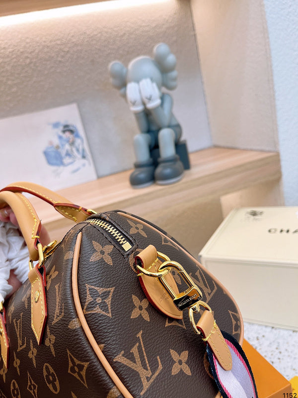 Amelia - LV Bags - 15143