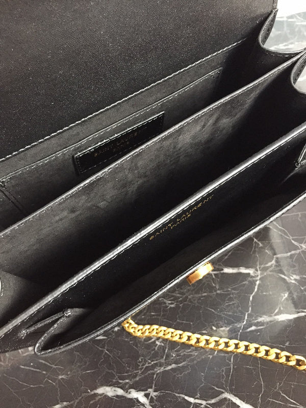 Amelia - YSL Bag - 3517