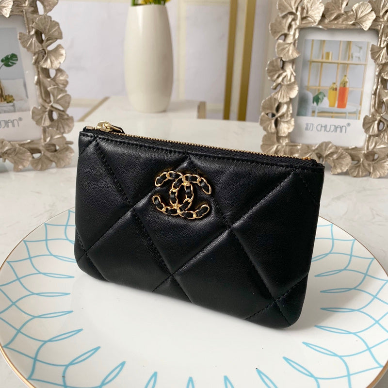 Wellow Bags - Chanel - Bags  - 089
