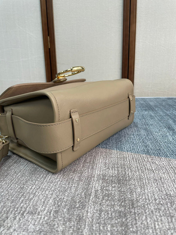 Amelia's Bag Gallery - CLE Bags - 712
