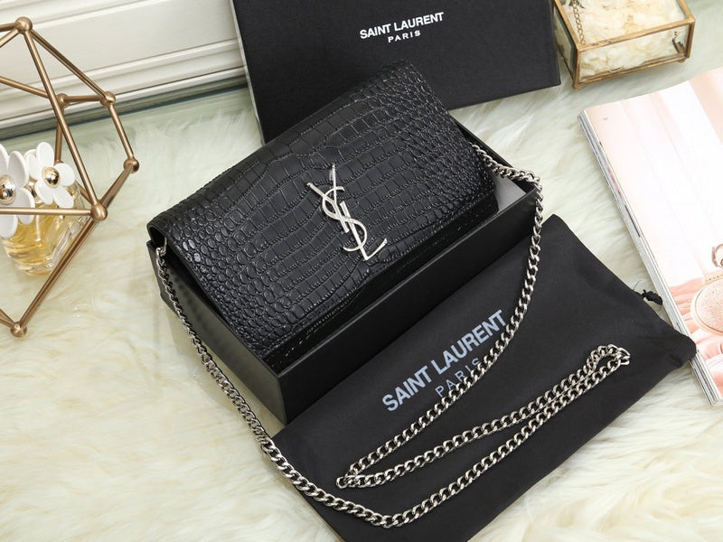 Amelia - YSL Bag - 3583