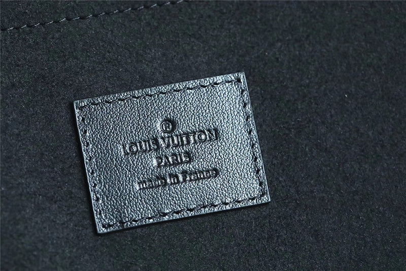 Fan Fashion Lu-Vi bags - 8959
