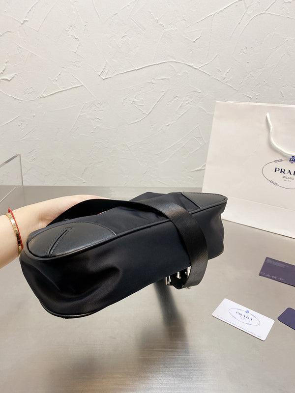 Barnes-Bags - Prada Bags - 891