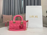 Lusso Official - DYOR   BAGS - 285