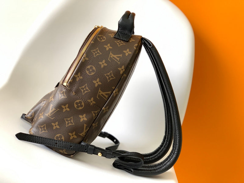 Fan Fashion Lu-Vi bags - 17155