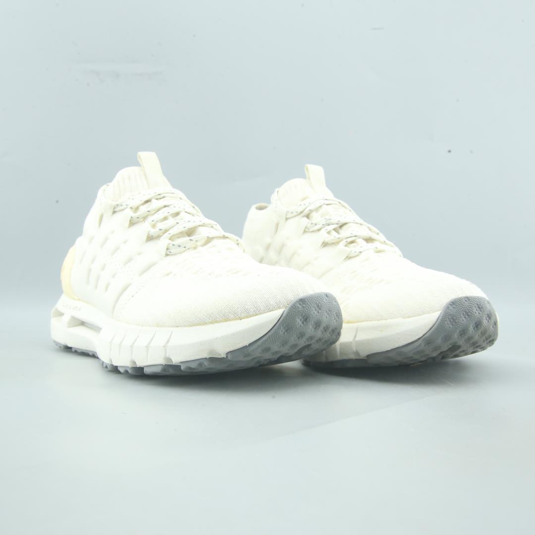UNDER ARMOUR HOVR PHANTOM CT
