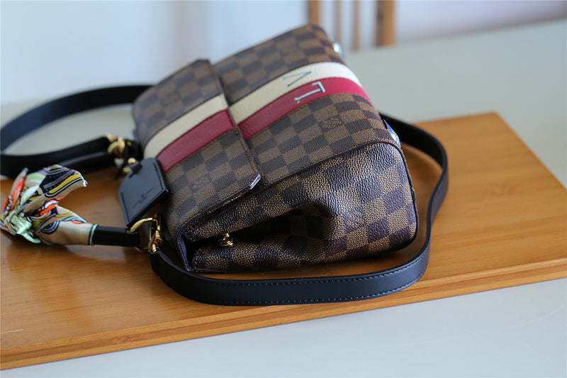 Amelia - LOV Lady Bags - 1830