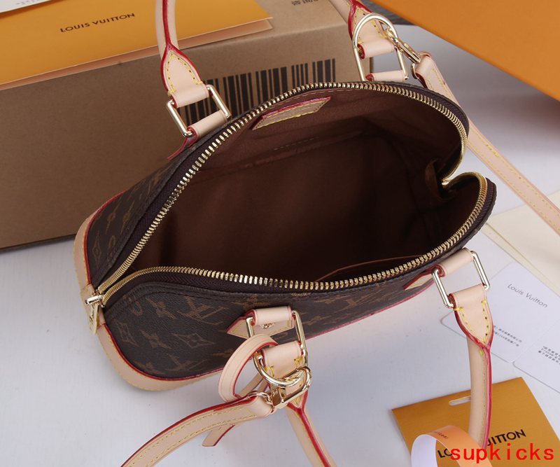 Amelia- Mix Wallets - 656
