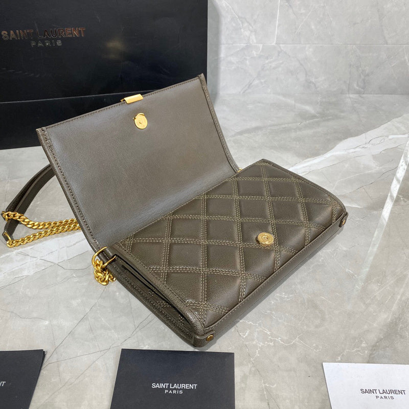Amelia - YSL Bag - 4093