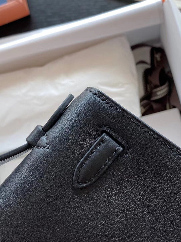 Amelia - HMS Bags - 1724