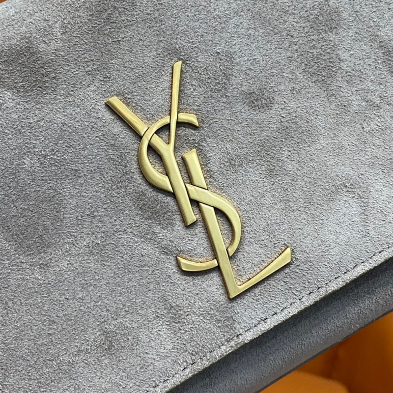 Amelia - YSL Bag - 2040