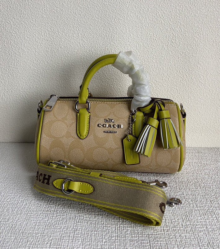 Amelia-i CAH Bags - 031