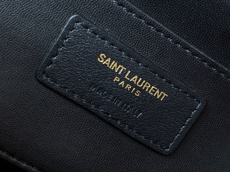 Amelia - YSL Bag - 4184