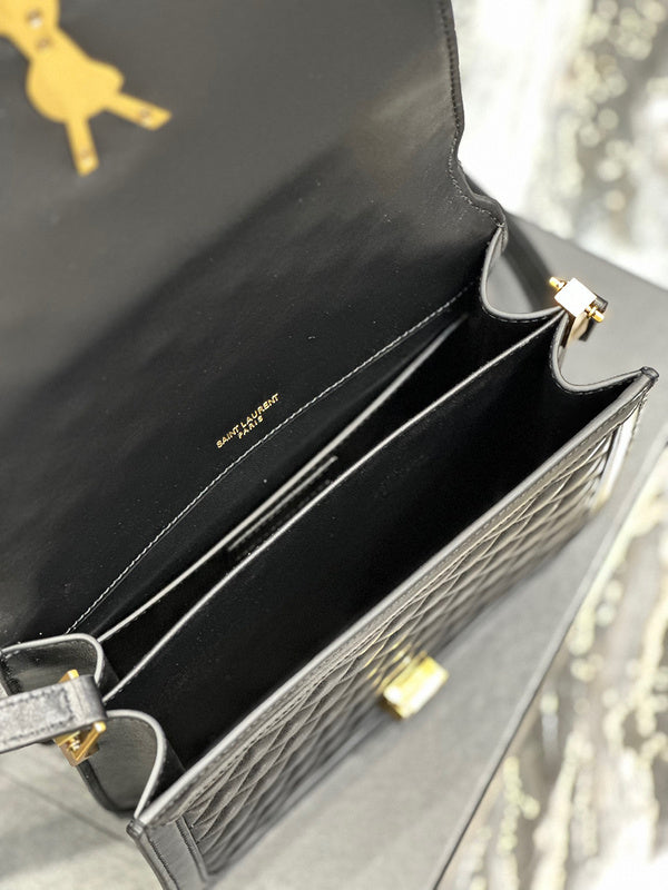 Amelia - YSL Bag - 3989