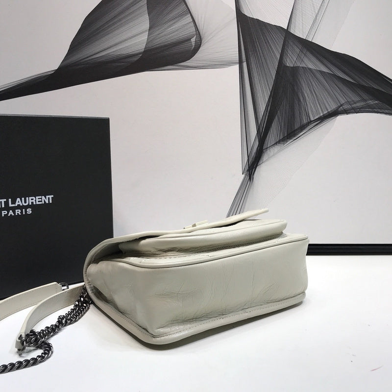 Amelia - YSL Bag - 2230