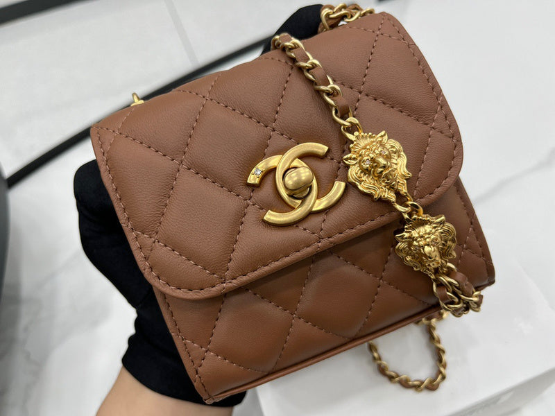 Wellow Bags - Chanel - Bags  - 238