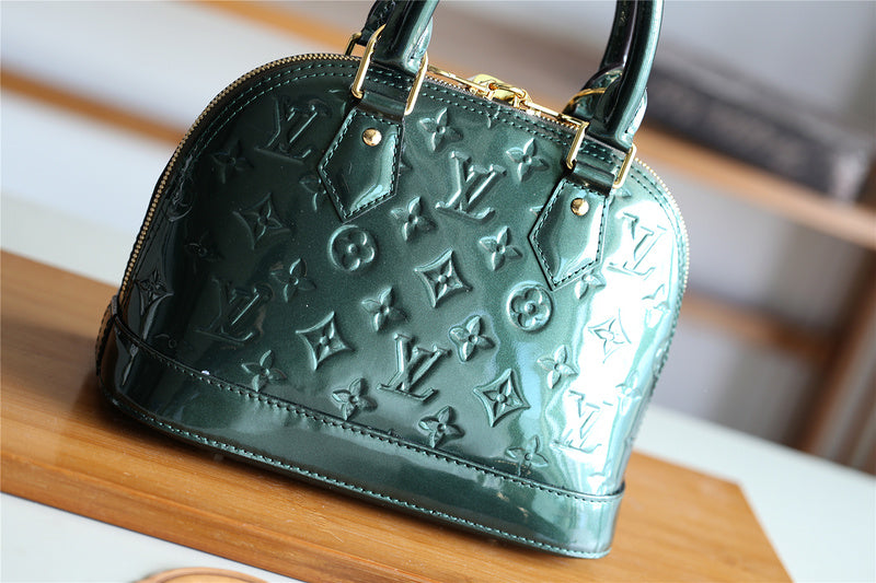 Amelia - LOV Lady Bags - 1870
