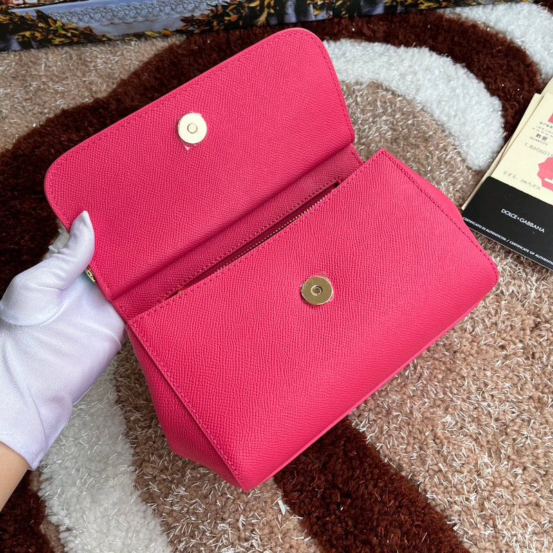 Amelia- DG Bags - 009