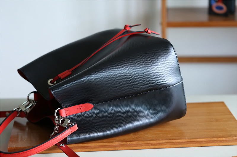 Fan Fashion Lu-Vi bags - 8567