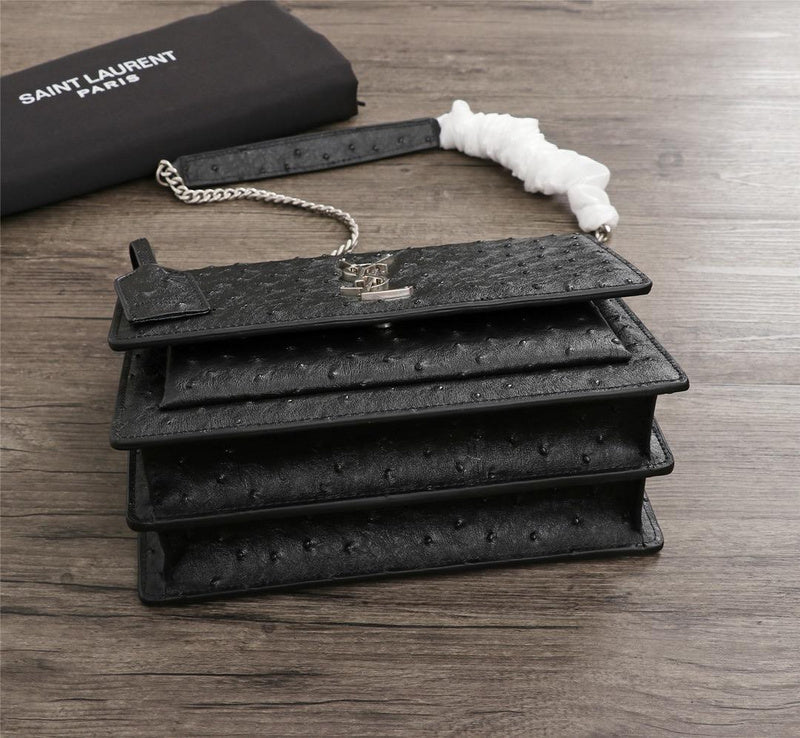 Amelia - YSL Bag - 2862