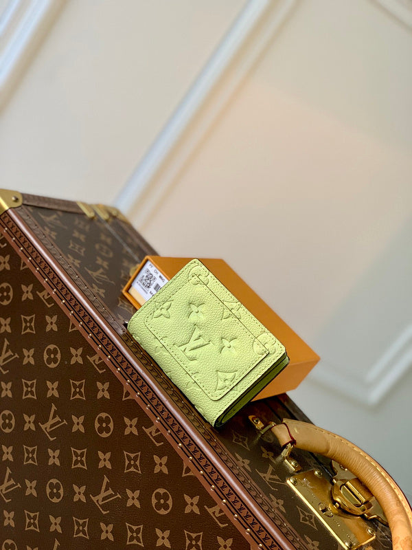 Glami-i LOV Wallets - 048