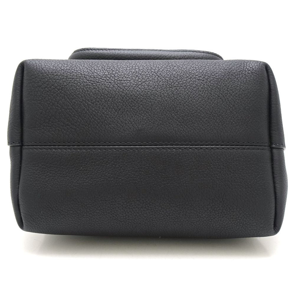 Louis Vuitton LockMe Bucket Calf Noir Shoulder Bag Black