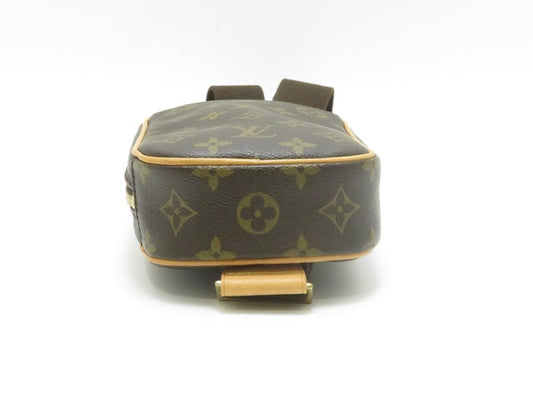 Louis Vuitton Pochette Ganju Monogram